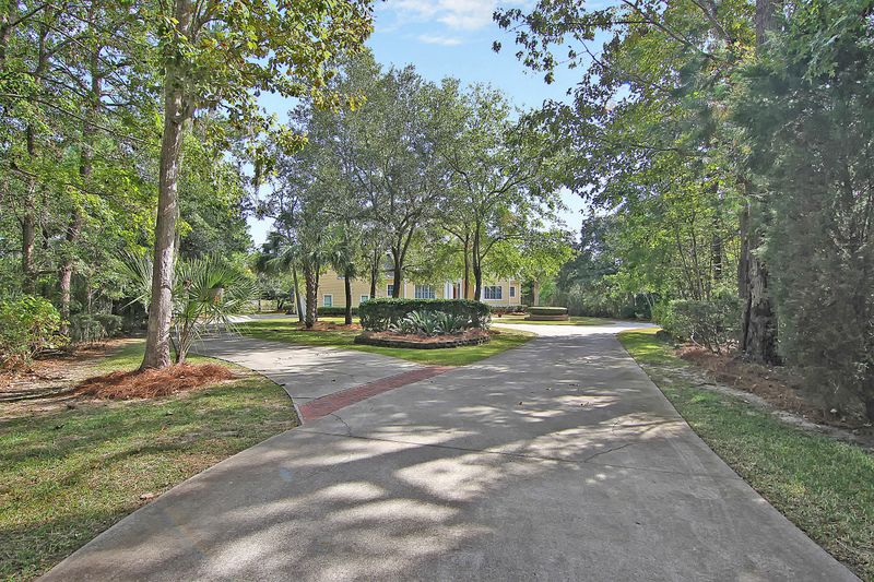 3221 Cottonfield Dr, Mount Pleasant, SC 29466