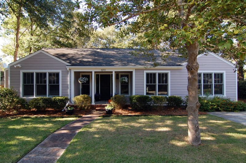 672 Bank St, Mount Pleasant, SC 29464