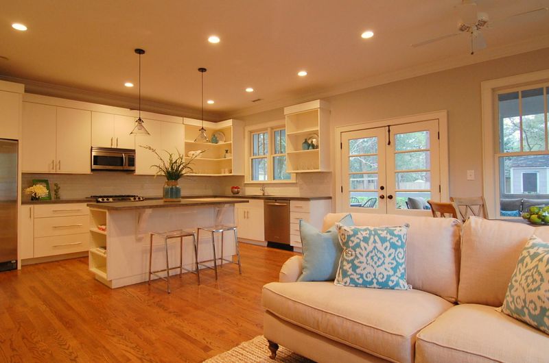 672 Bank St, Mount Pleasant, SC 29464