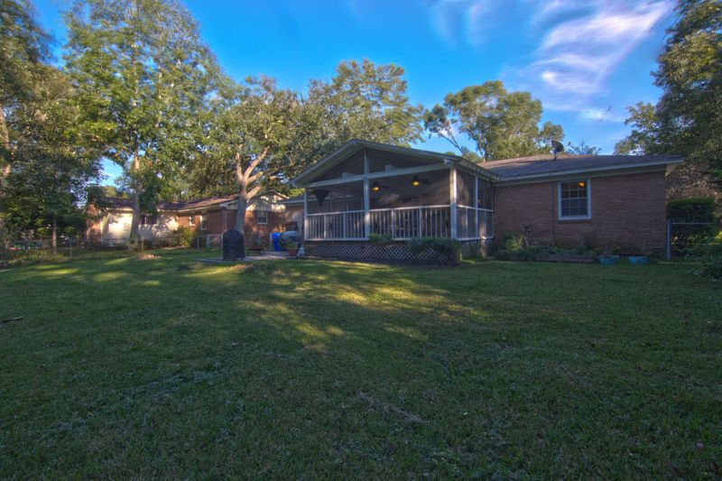 1530 Birthright St, Charleston, SC 29407