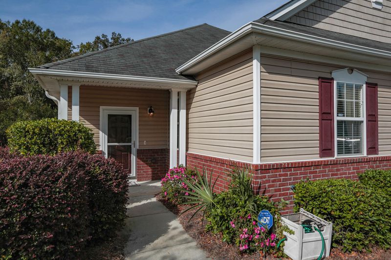 9387 S Heyward Ct, Summerville, SC 29485