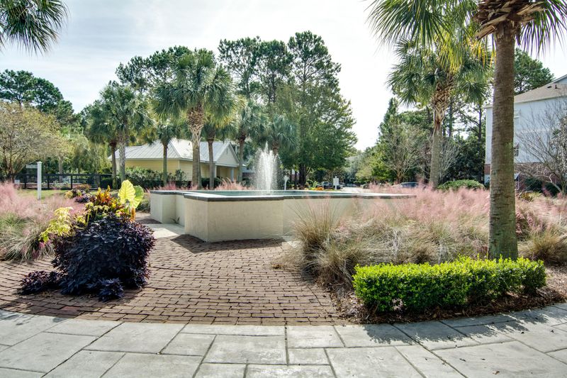 1025 Riverland Woods Pl #203, Charleston, SC 29412