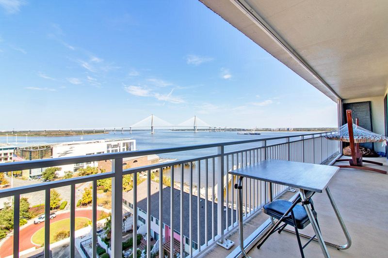 330 Concord St #11 D, Charleston, SC 29401