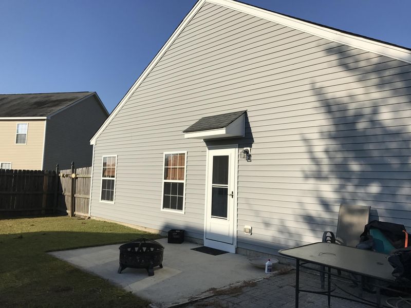 101 Wildberry Ln, Goose Creek, SC 29445