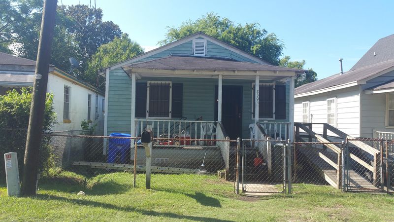2307 Odessa St, Charleston, SC 29405