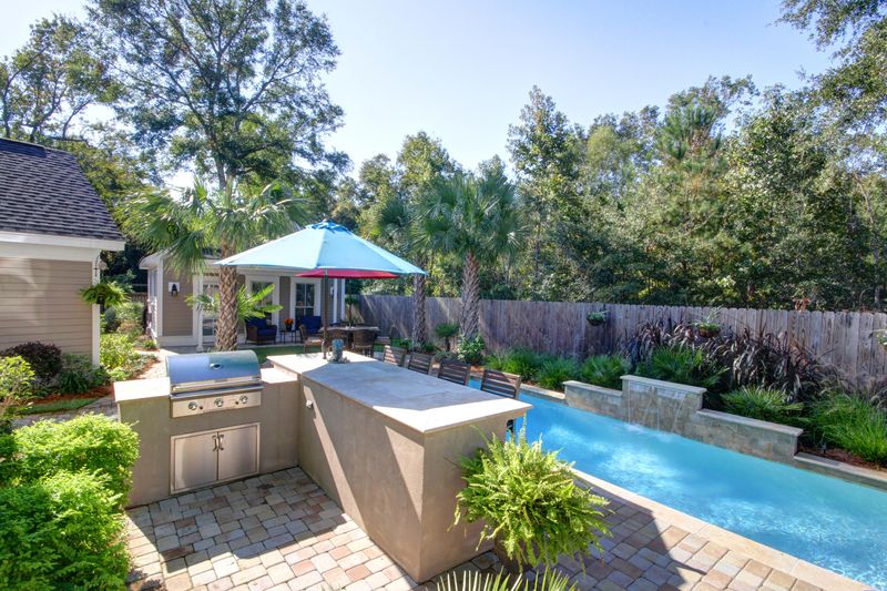 1200 Cadberry Ct, Mount Pleasant, SC 29464