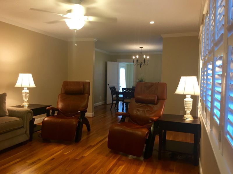 122 Folly Road Blvd, Charleston, SC 29407