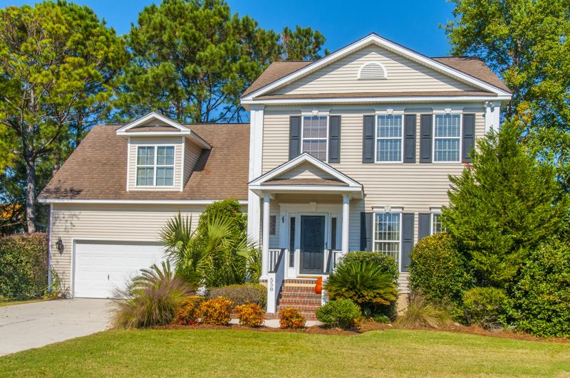 558 Palmetto Battery Way, Mount Pleasant, SC 29464