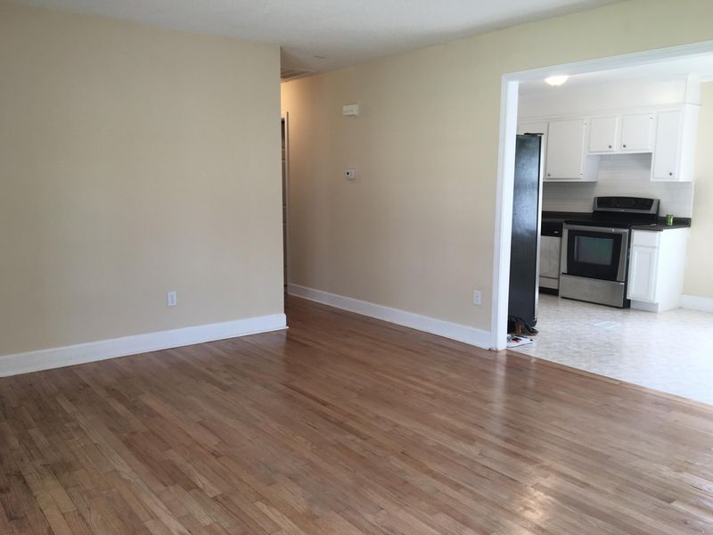 7689 Hillandale Rd, North Charleston, SC 29420