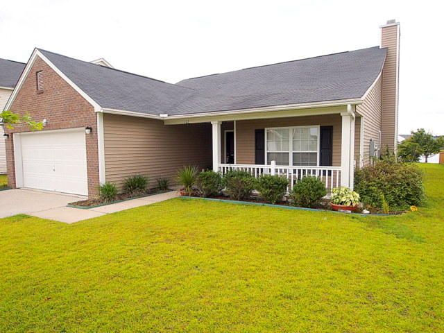 103 Buckfield Ln, Summerville, SC 29483