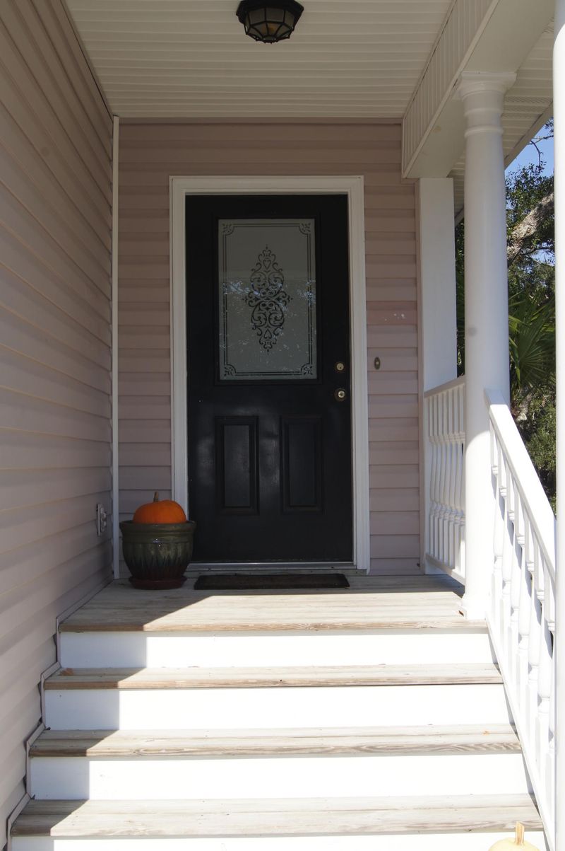 1745 Crystal Lake Dr, Charleston, SC 29412