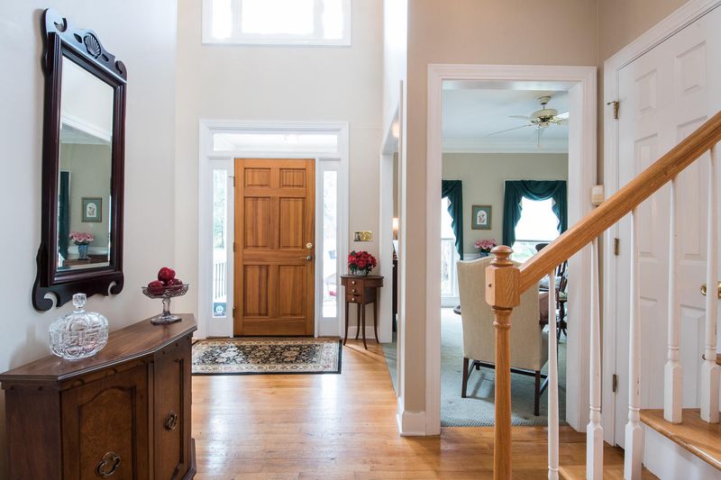 1397 Hidden Lakes Dr, Mount Pleasant, SC 29464