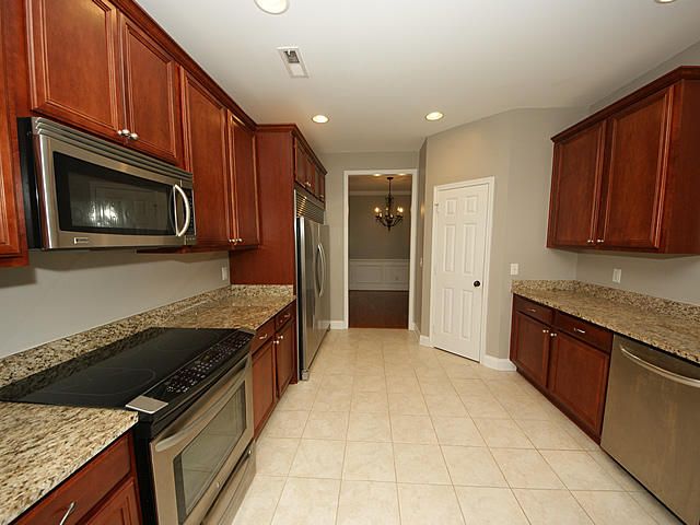 282 Killarney Trl, Moncks Corner, SC 29461
