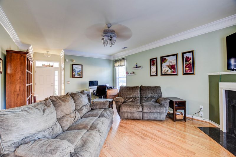 1232 Creek Stone Way, Hanahan, SC 29410