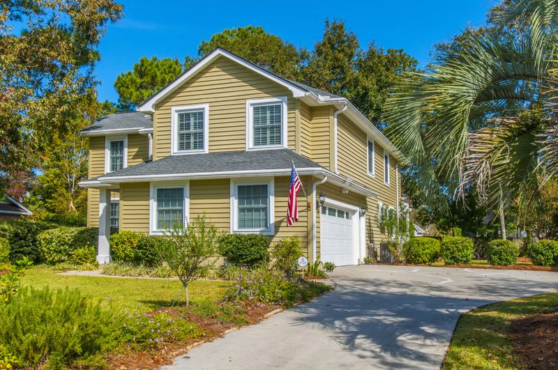 1325 Hidden Lakes Dr, Mount Pleasant, SC 29464