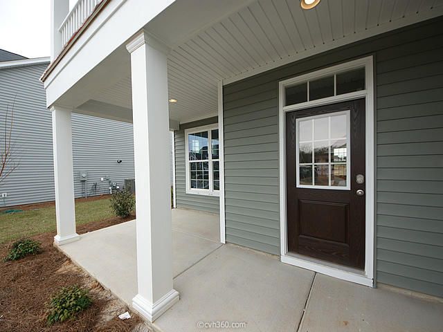 215 Wathen Dr, Goose Creek, SC 29445