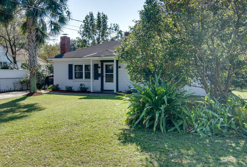 1219 Chesterfield Rd, North Charleston, SC 29405