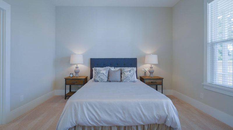 668 York St, Mount Pleasant, SC 29464