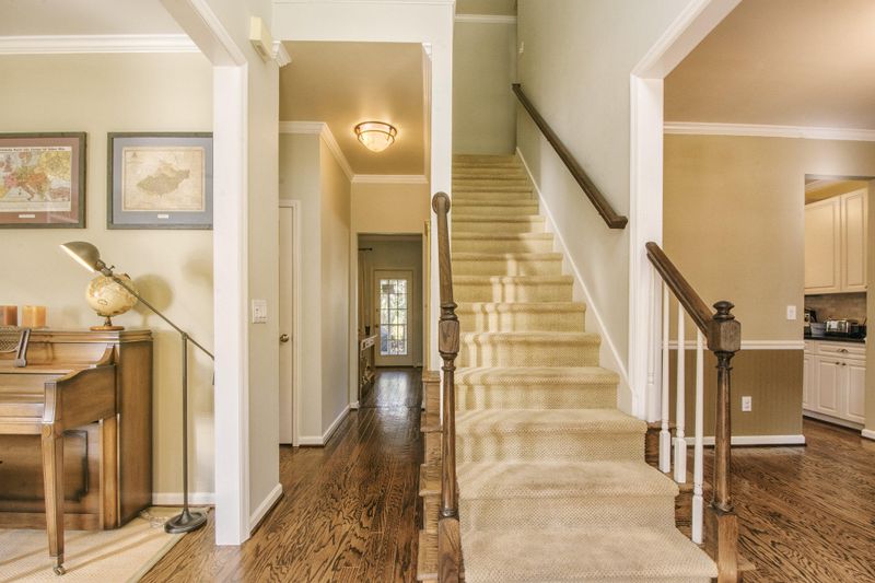 2777 Merwether Ln, Mount Pleasant, SC 29466