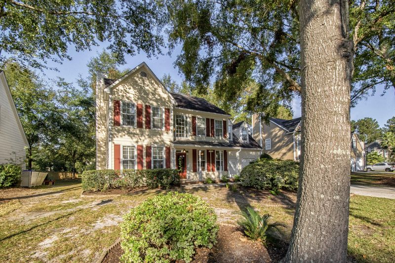 2777 Merwether Ln, Mount Pleasant, SC 29466