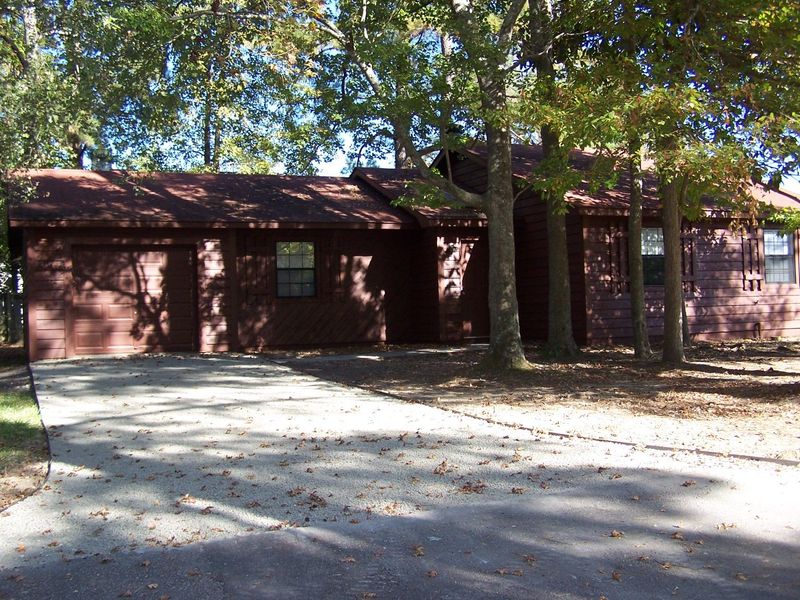 1 Duchess Ct, Summerville, SC 29485