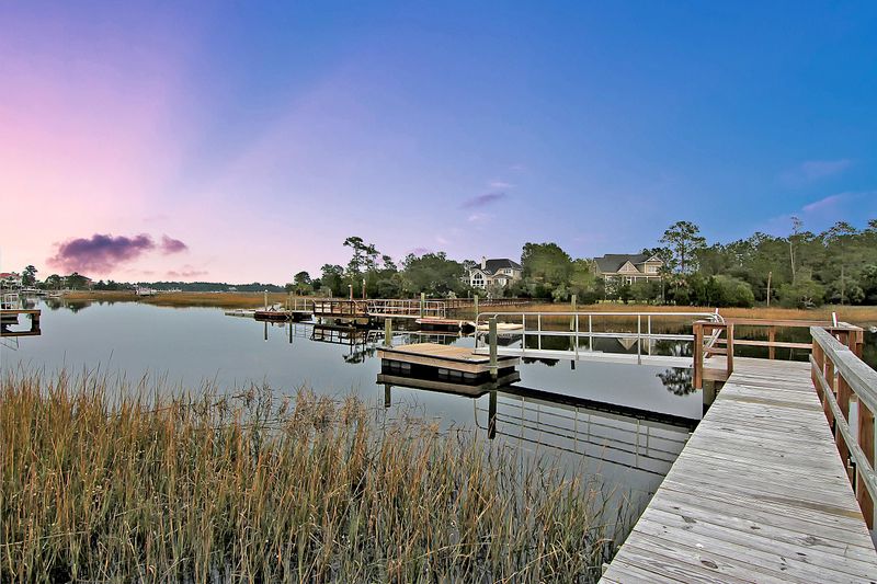 2184 Beckenham Dr, Mount Pleasant, SC 29466