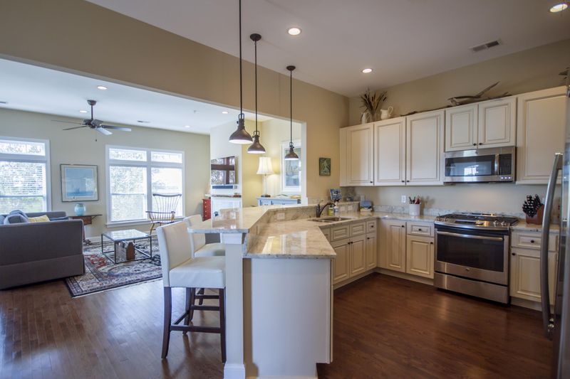 1013 Lighterman Way, Charleston, SC 29412