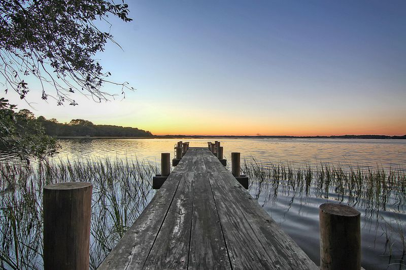6112 Josie Ridge Rd, Wadmalaw Island, SC 29487