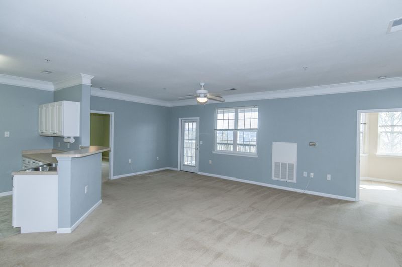 1547 Cambridge Lakes Dr, Mount Pleasant, SC 29464