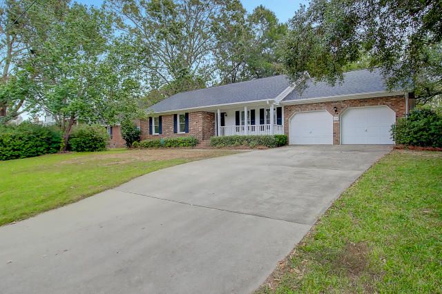 668 Sloan Dr, Charleston, SC 29412