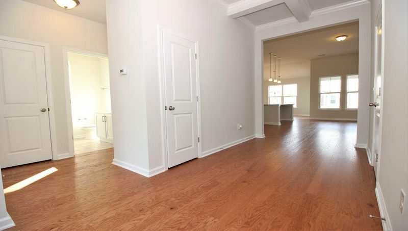 160 Red Knot Ln, Mount Pleasant, SC 29464