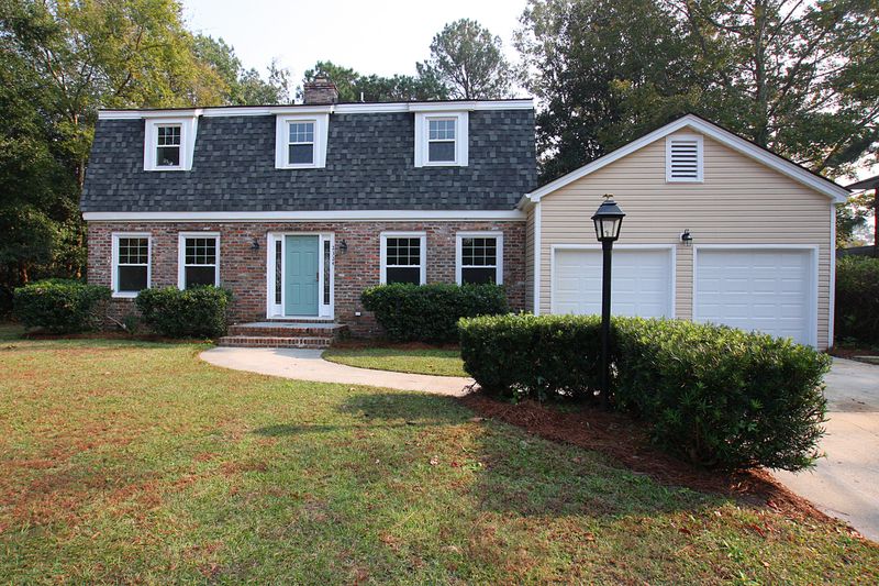 2324 Furman Dr, Charleston, SC 29414