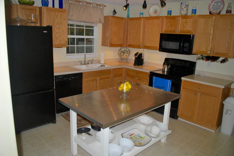 8090 Old Hazelwood Rd, Charleston, SC 29406