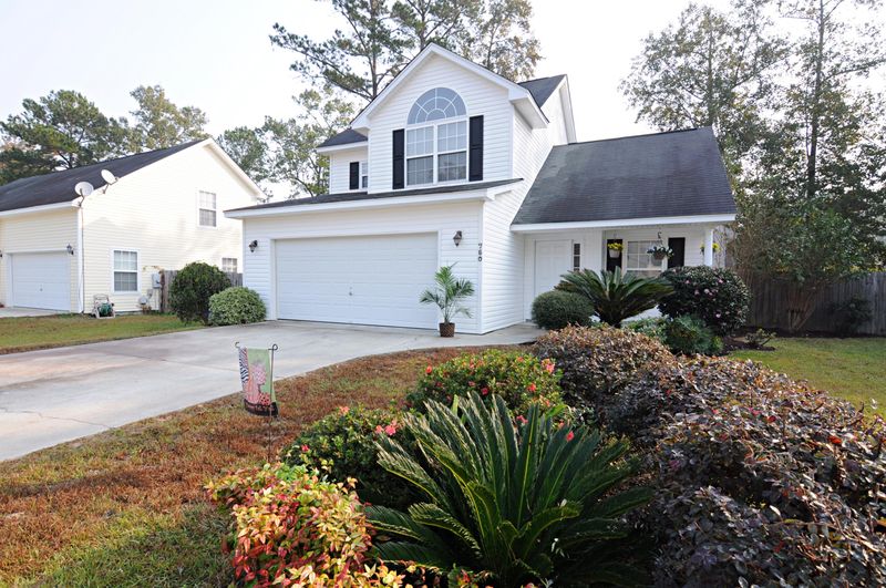 750 Ponderosa Dr, Charleston, SC 29414