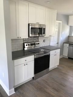 742 Canary Dr, Charleston, SC 29414