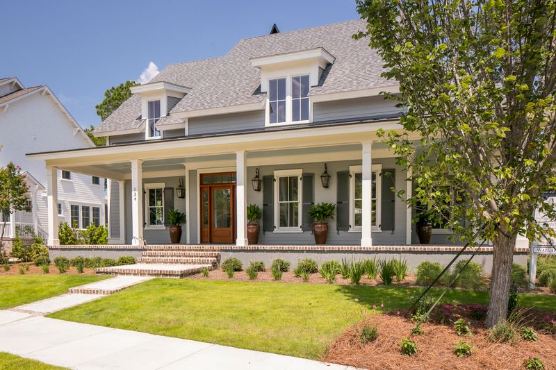 134 Brailsford St, Daniel Island, SC 29492