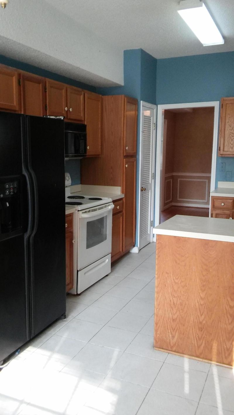 837 Harbor Place Dr, Charleston, SC 29412