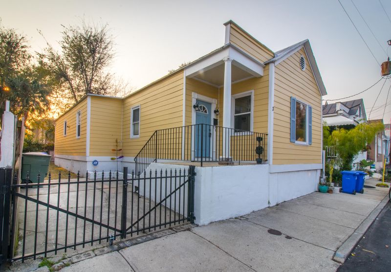 3 Dewey St, Charleston, SC 29403
