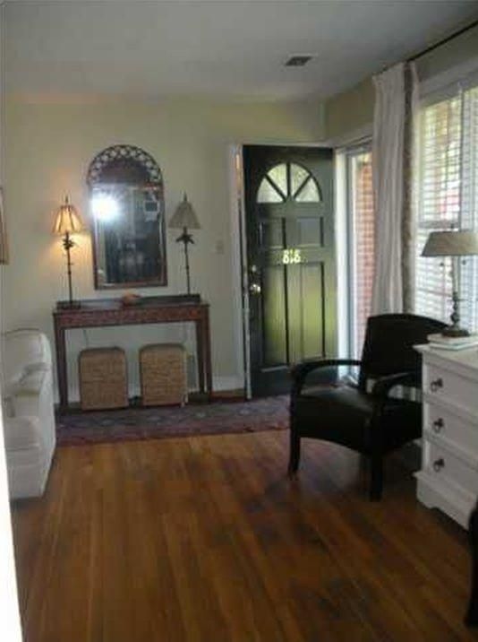 818 Saint Dennis Dr, Charleston, SC 29407