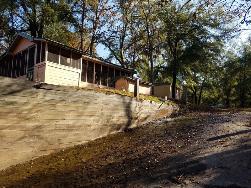 148 May Ferry Ln, Reevesville, SC 29471