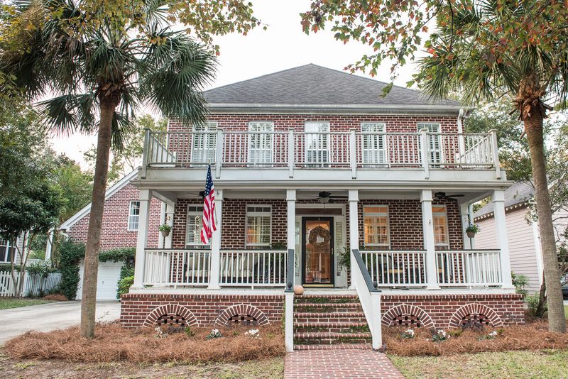 768 Preservation Pl, Mount Pleasant, SC 29464