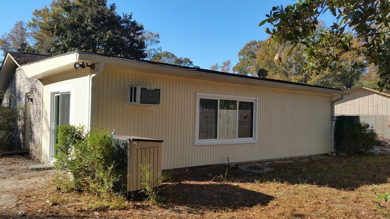 119 E Walnut Cir, Summerville, SC 29485