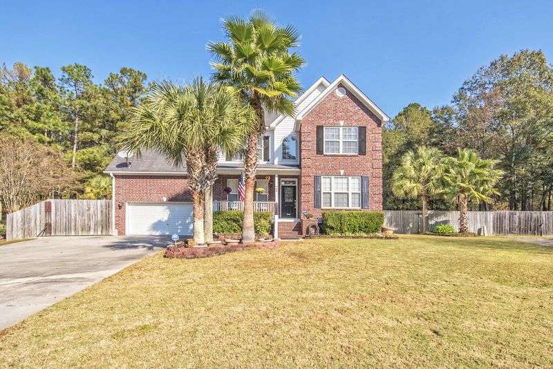 408 Mendenhall St, Summerville, SC 29483