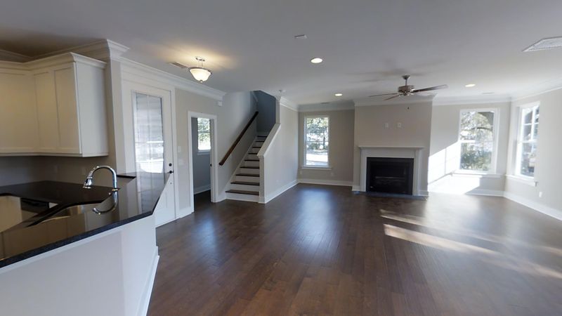 1181 Leesville St, North Charleston, SC 29405