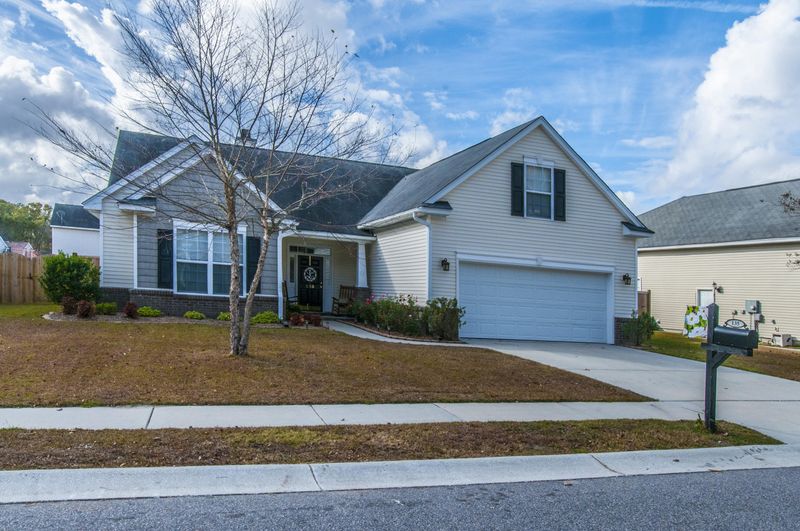 135 Spring Meadows Dr, Summerville, SC 29485