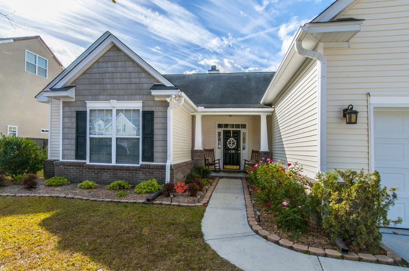 135 Spring Meadows Dr, Summerville, SC 29485