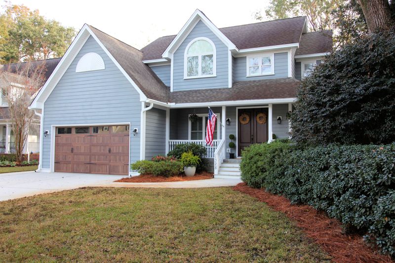 1328 Woodlock Rd, Mount Pleasant, SC 29464