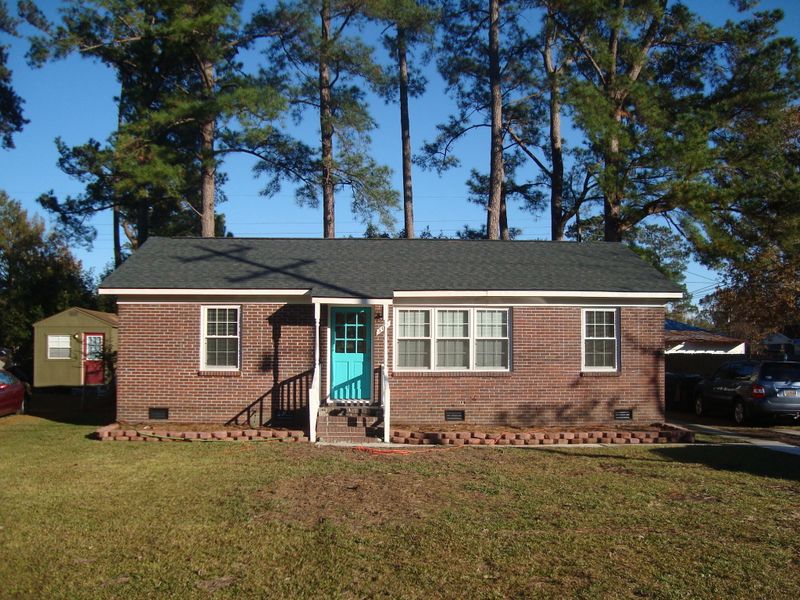 508 Amy Dr, Goose Creek, SC 29445