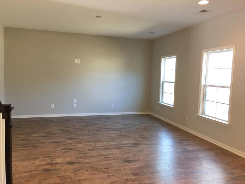 203 Pavilion St, Summerville, SC 29483