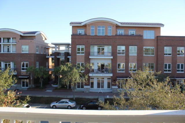 250 Seven Farms Dr #301, Daniel Island, SC 29492